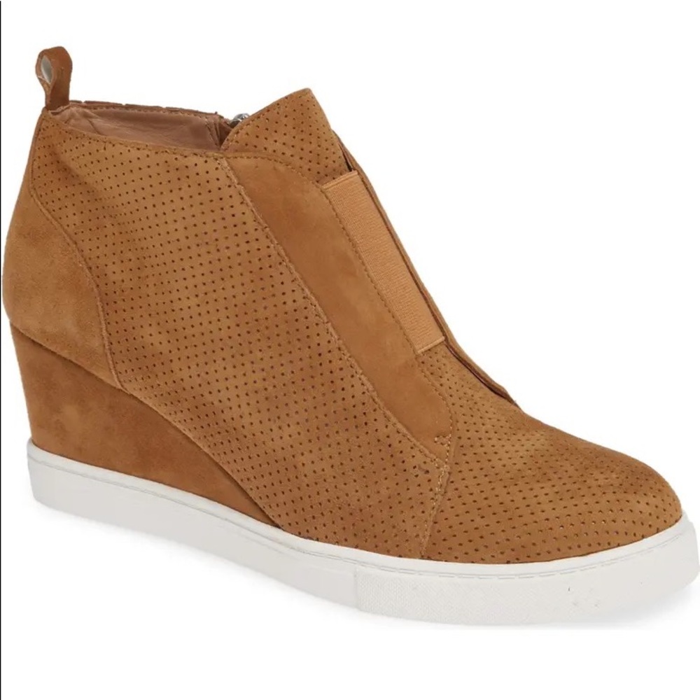 Linea Paolo tan suede perforated wedge sneakers size 10.5